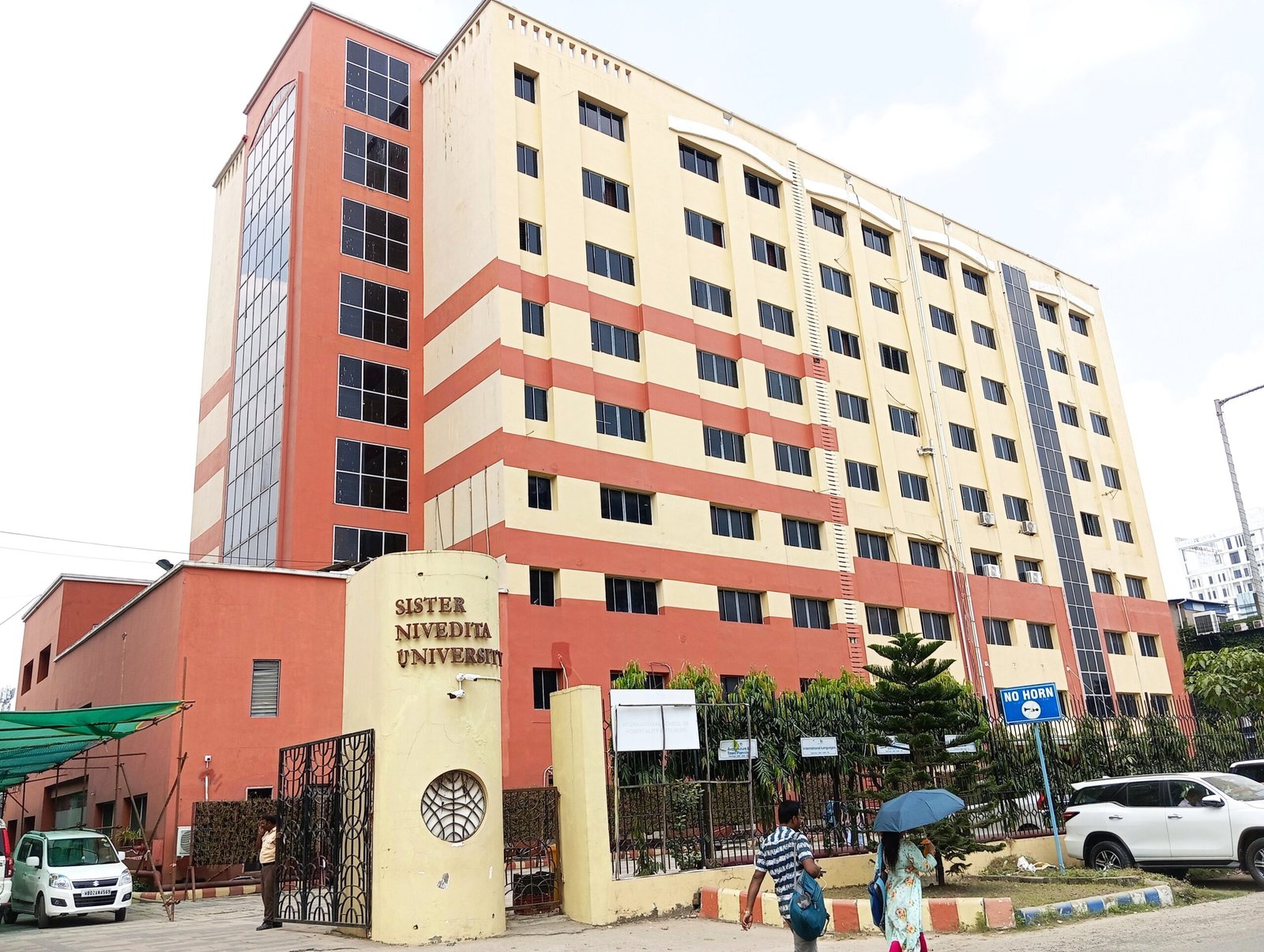 Sister Nivedita University