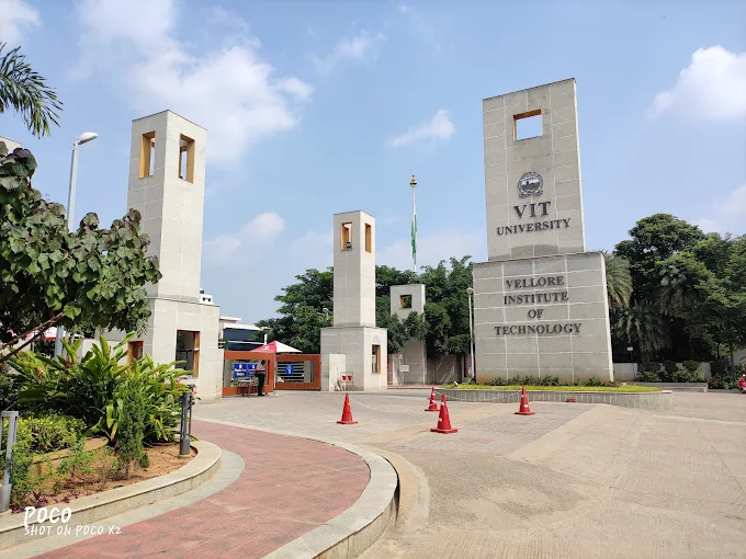 VIT University